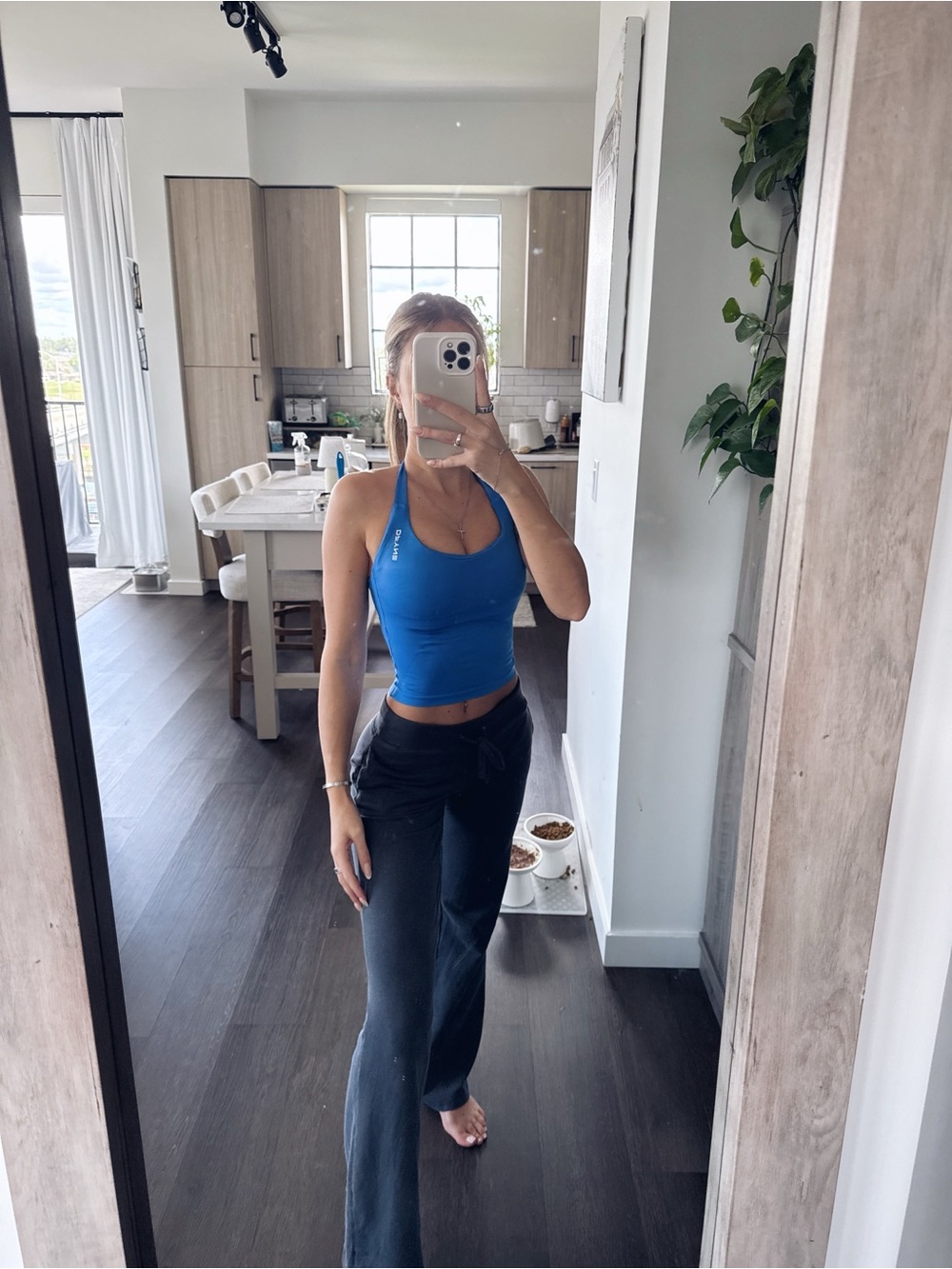 Dfyne Impact Blue Racerback Crop Tank Top (Size Small)